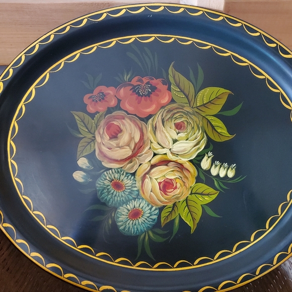 Vintage Hand Painted Tole Tray - Read listing description & make me an offer - Picture 2 of 7